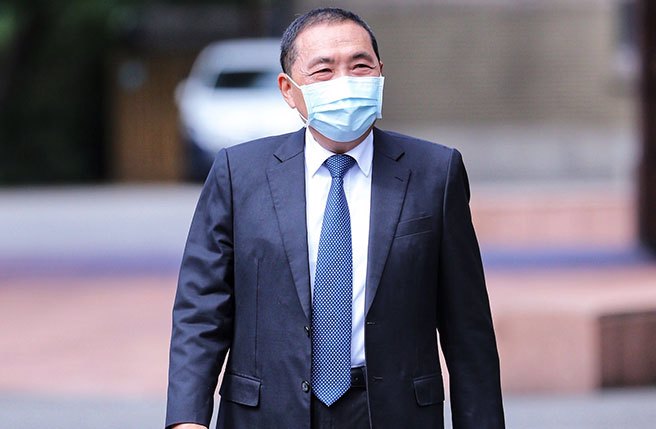 前立委沈富雄18日表示，侯友宜不但在南部有票，且一但蓝营2024推侯挑战总统大位，民进党主席兼副总统赖清德在南部恐怕就只守得住本命区「台南市」。（图／黄世麒摄）