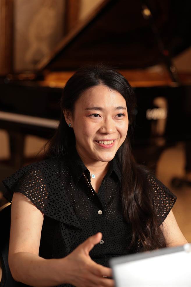 钢琴家胡瀞云认为，音乐生活最好的状态，是可以自己规划曲目，享受所有的安排。（郭吉铨摄）