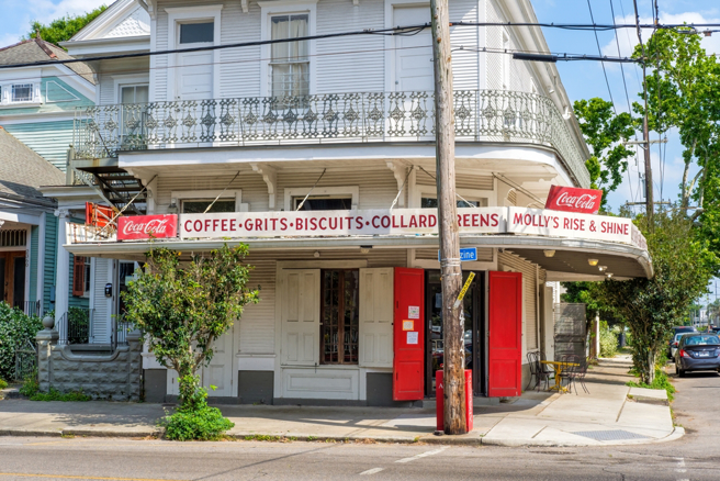 骑楼可不可以停放车辆？骑楼是否为一楼住户专属使用？(示意图/shutterstock)