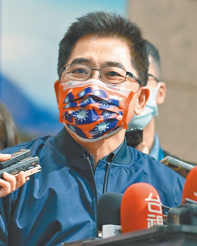 鴻海創辦人郭台銘表態想回國民黨，國民黨祕書長黃健庭（如圖）15日表示，他已與郭台銘碰面，了解其想法。（王英豪攝）