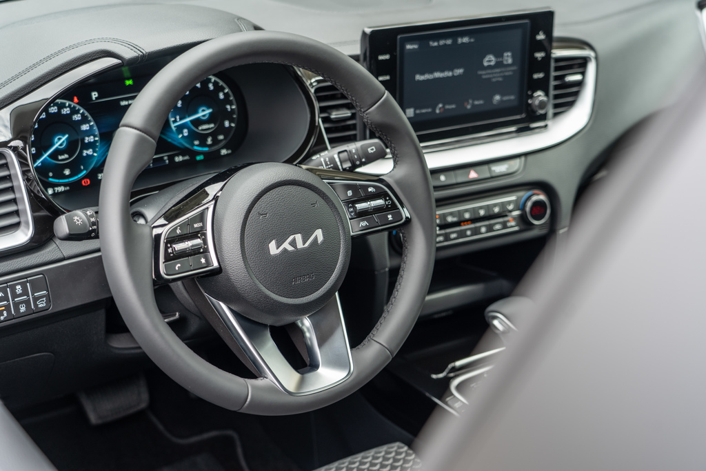 維持原價的 Kia 小改款 Ceed Sportwagon，會是旅行車元年的黑馬嗎？(圖/2GAMESOME)