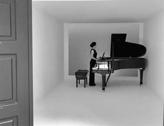 鋼琴家藍惠屏返台 雙面琴聲帶領聽眾發掘新觀點