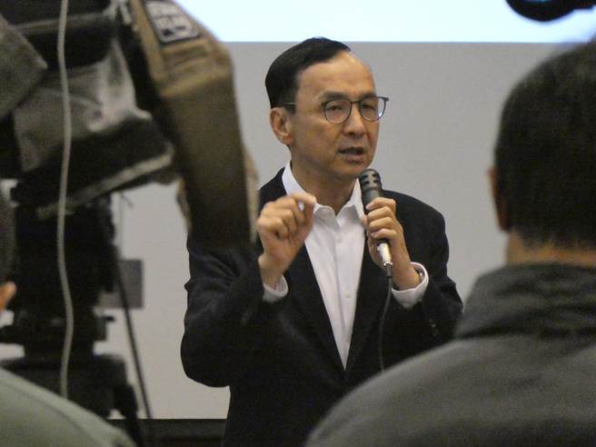 南投立委補選3月4日投票，因是民進黨主席賴清德上任後首戰，國民黨也嚴陣以待。黨主席朱立倫今表示，明天要到南投去，之後國民黨包括新北市長侯友宜、台中市長盧秀燕、台北市長蔣萬安與桃園市長張善政等縣市都會分批去幫忙。（周志豪攝）