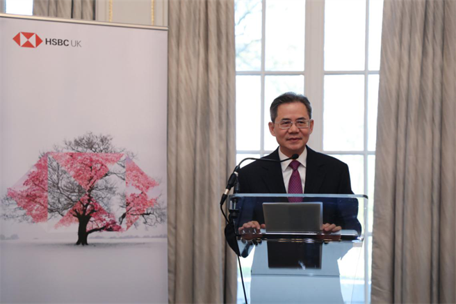 大陆驻英国大使郑泽光指英国对陆政策不应该被一小撮反华分子绑架。（九派新闻）