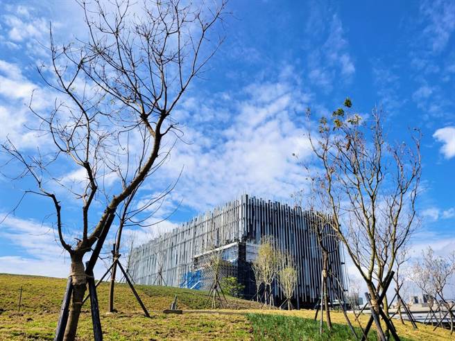 2023年台湾设计展以新北城市品牌为主题，规画以莺歌为主展区，新北市美术馆、莺歌陶瓷博物馆、莺歌国民运动中心、同庆里市民活动中心为主要展场。（新北市文化局提供）