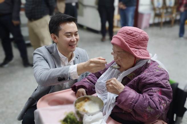 竹北市老人安养中心面临设备老旧等问题，市长郑朝方邀请专家实地走访提供意见交流，承诺将协助争取经费。（竹北市公所提供／邱立雅竹县传真）