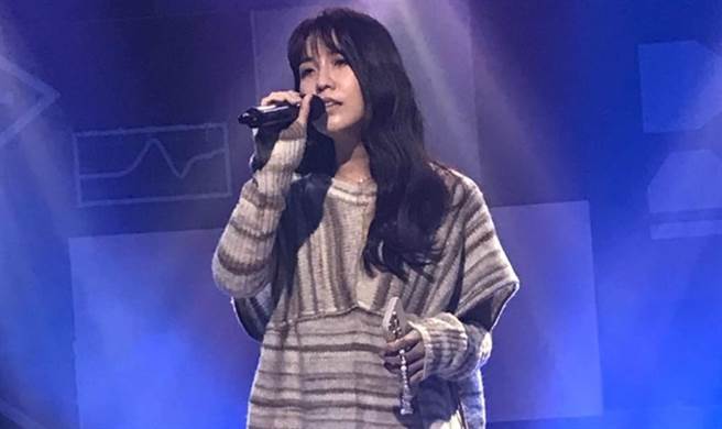 陈韵乔细腻唱功感动评审。（17直播提供）