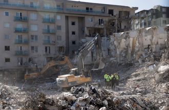 事隔土耳其強震近12天 45歲男子瓦礫堆中獲救