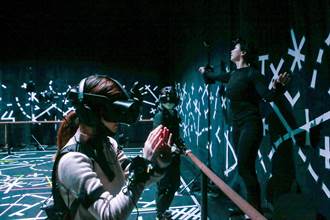 用鏡頭看台灣》虛擬實境展演 VR沉浸式體驗《巴黎舞會》世界