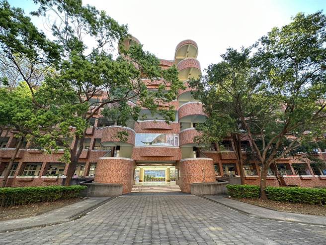 新竹市政府预计将位于建功高中北侧与公道五路南侧间约2.62公顷的国有地，透过管理机关变更及都市计画调整等方式，协助建功高中办理扩校。（新竹市政府提供／陈育贤新竹传真）