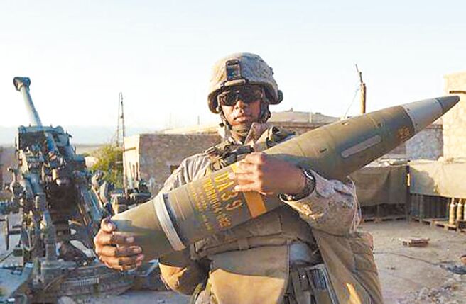 美国国会两院共和党重量级议员16日联名致函美国总统拜登，吁其指示白宫管理及预算局在下个月发布的2024财政年度预算中，编列提供台湾20亿美元无偿军援。（摘自美国陆军网站）