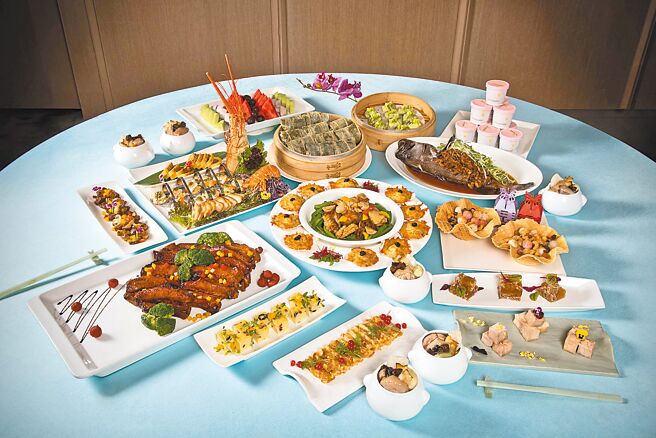 「六福雅漾」婚宴專案包含桌菜8菜8品、席間果汁無限暢飲、每桌紅酒2瓶與貼心管家服務等。（六福旅遊集團提供）飲酒過量 有害健康