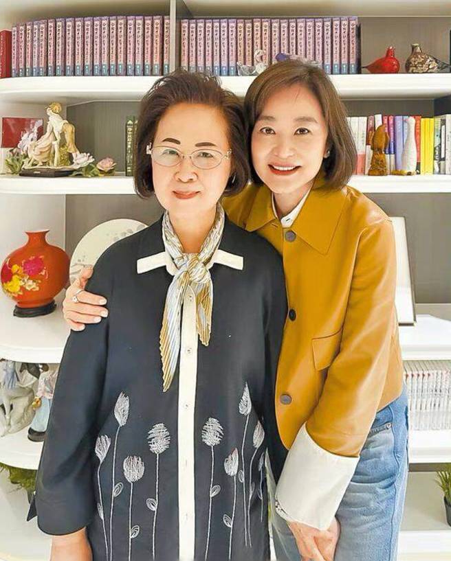 84岁琼瑶冻龄美貌引关注。（图／截图自微博）