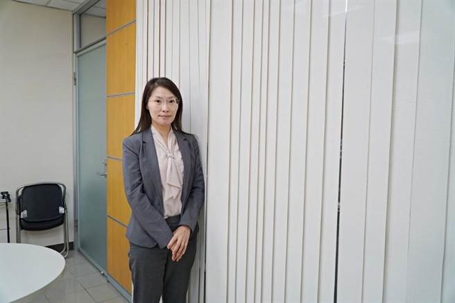 台科大医工所教授廖爱禾研究微气泡超过10年，与国防医学院、三军总医院共同打造更有效率的药物注射方法。（台科大提供／林志成台北传真）