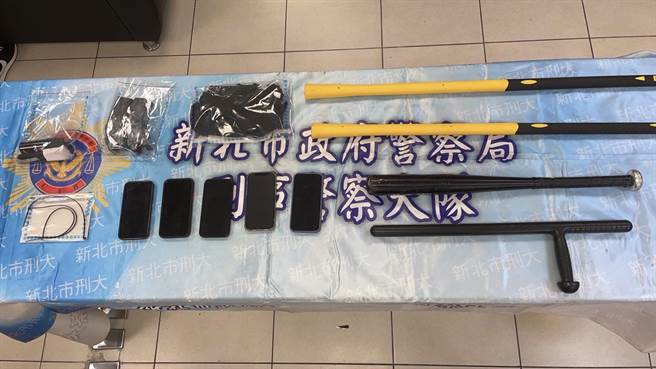 警方查扣犯案证物。（警方提供）