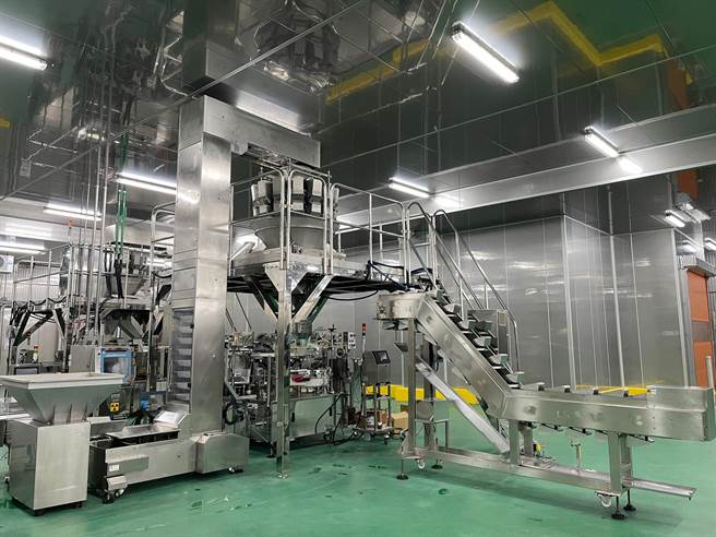 土城工业区又进驻一大厂，福和生鲜公司斥资25亿元，打造「智慧冷链生鲜物流中心」，希望提升台湾农产加工产能和品质，将设置地上5层及地下2层的大楼，未来预估可提供550个就业机会。（经发局提供）