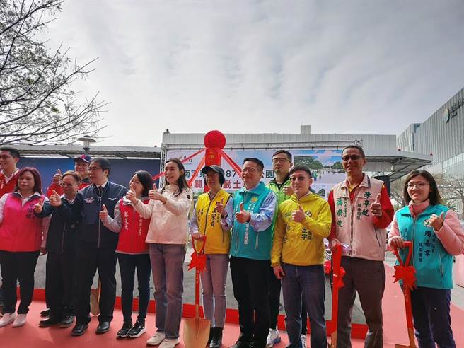 南台湾首座「小小兵」军事主题特色游戏场今天在台南市动土，预计今年底完工。（洪荣志摄）