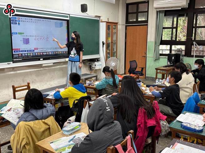 教育部表示，将透过修改办法让全国代理教师都有完整聘期。（本报资料照）