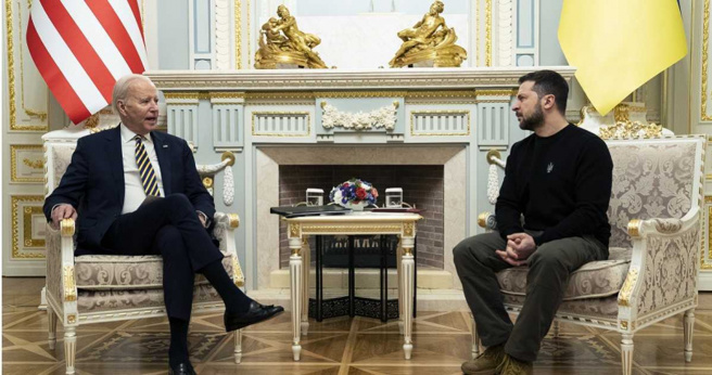 拜登在俄乌战争将满1年访问基辅，传递出强烈讯号。（图／达志／美联社）