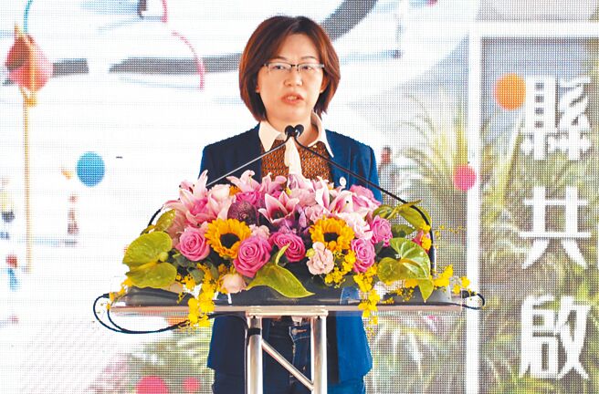 屏东市长周佳琪盼高捷能延伸至屏东市，有助地方发展。（林和生摄）