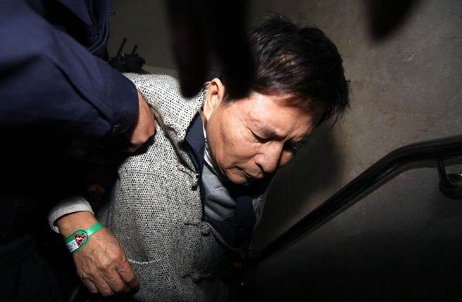 鸿海集团老臣、SMT前资深副总经理廖万城，向供应商索贿，指示下属採购特定产品并在验收时护航，遭判刑2年定谳。（本报资料照片）