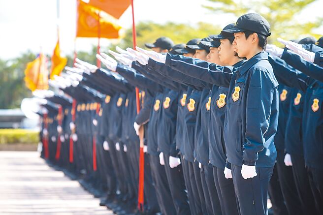 国安局特勤中心执行的2024总统大选安全维护任务，取名代号为「安维八号」，相关规画与筹备工作正紧锣密鼓。图为2019年11月7日，国安局举行安维七号专精训练结训编成典礼。（本报资料照片）