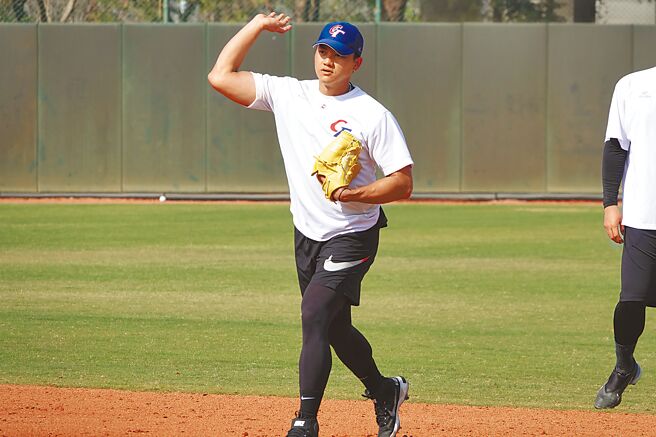 中华队投手江少庆将于今天热身赛先发。（毛琬婷摄）