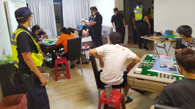 警方曾多次破获非法营业的休閒会馆。（图／资料画面）