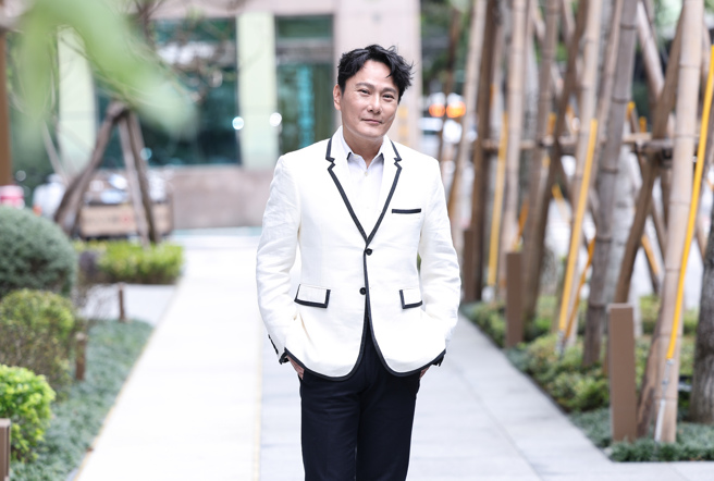 张信哲表示因疫情许多演出机会被取消，对于能重新站在舞台上相当高兴。(图/中时资料照)