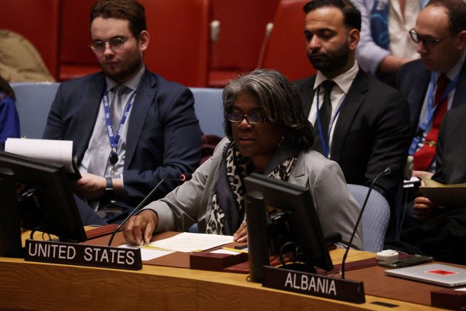 俄烏戰爭爆發後，聯合國193個會員國近3/4透過決議譴責俄羅斯，仍無法阻止戰事蔓延。圖為美國駐聯合國大使湯瑪斯-葛林斐德（Linda Thomas-Greenfield）。（圖/ 路透社）