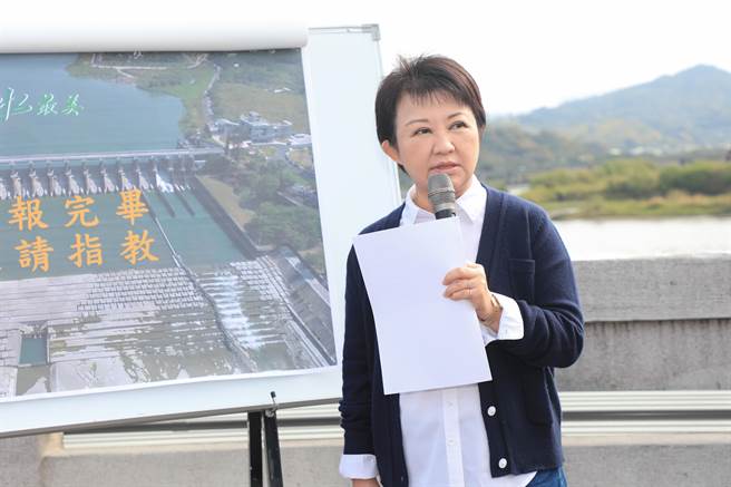 台中市长卢秀燕超前部署，今天指示各相关单位提早因应。(陈世宗摄)