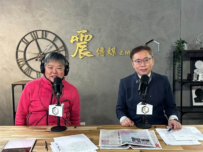 前陆委会主委赖幸媛办公室主任施威全接受《新闻不芹菜》节目专访表示，上中评社节目并不违法，他认为，有机会与对岸交往就交往，了解对方思考很重要。（震传媒提供／游念育台北传真）
