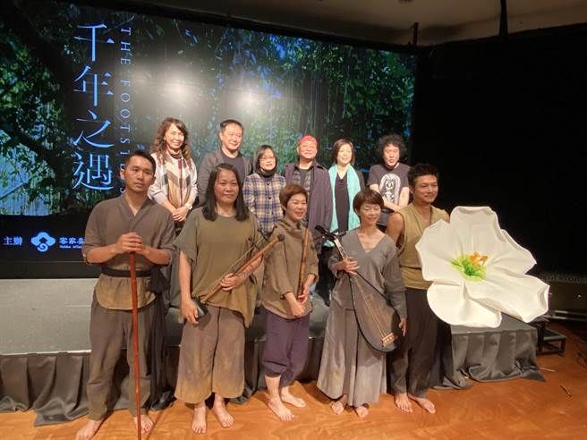 「差事剧团」客家当代戏剧新作《千年之遇》将在台中国家歌剧院登场，展现台中客庄百年风貌的变迁。（陈淑芬摄）