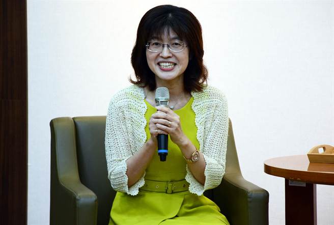 屏东县政府长期照护处预计3月1日挂牌运作，首任处长则由高雄医学大学长期照顾研究中心主任陈桂敏出任。（林和生摄）