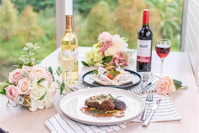 河畔餐厅于3月14日限定推出「你侬我侬」半自助晚餐，陪民眾度过白色情人节。（将捷金郁金香酒店提供）