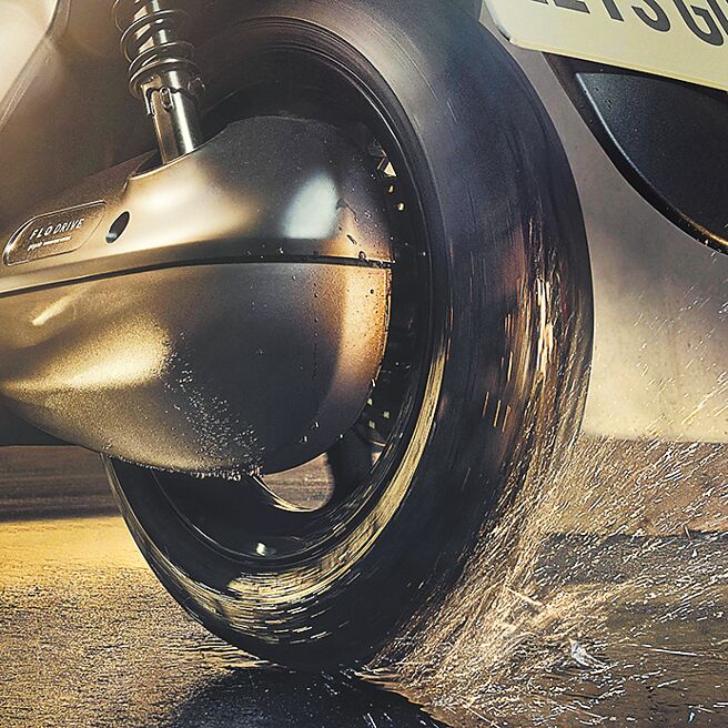 Gogoro为普通重型电动机车开发TCS循迹防滑系统。（Gogoro提供）