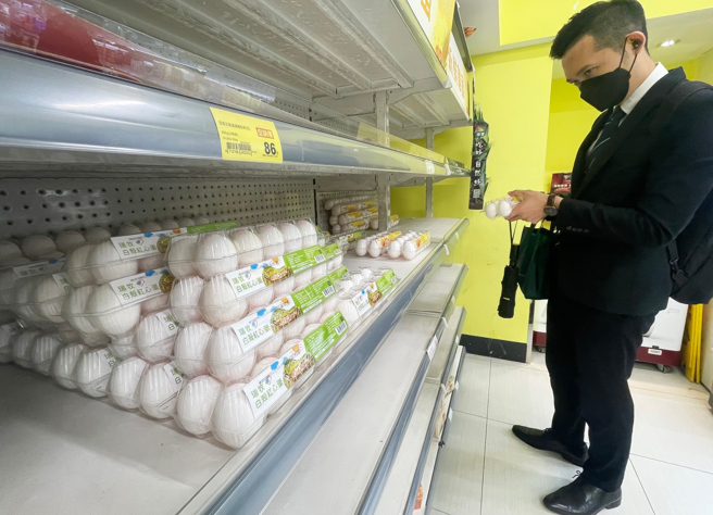 台灣近期缺蛋議題炒得沸沸揚揚，PTT「創世神」杜奕瑾認為此事背後有網軍炒作。(示意圖 資料照)