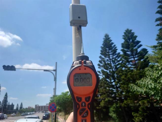 彰化县环保局每月配合中南区联合稽查结合科技执法加强取缔不法，截至2月查获6起违规情事。（彰化县环保局提供／吴敏菁彰化传真）