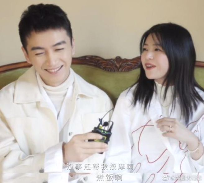 陳妍希與陳曉過去訪問的畫面被挖出。（圖／微博）