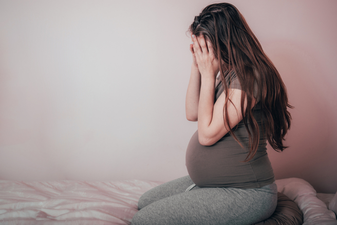 生肖属马、鸡、狗过于大男人主义，认为妻子应该一手包办所有他们生活大小事。（示意图／Shutterstock）