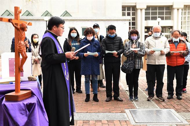 土耳其和叙利亚的边境发生百年强震，静宜师生献爱心祈福捐款，以实际行动声援受苦灾民。（静宜大学提供）