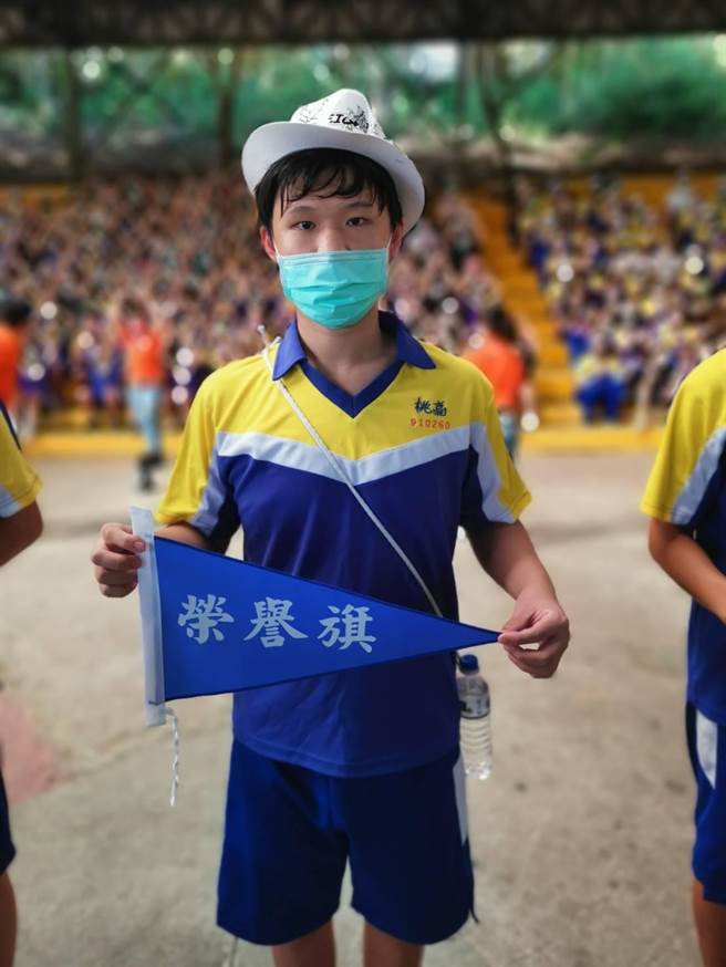 桃園高中數理專長班郭彥謙衝出創校首位滿級分。(校方提供／蔡依珍桃園傳真)