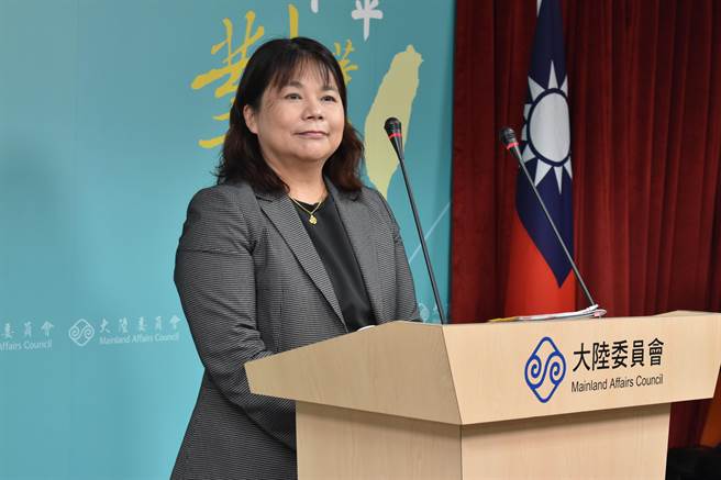 陆委会副主委李丽珍23日主持例行记者会。（陈冠宇摄）