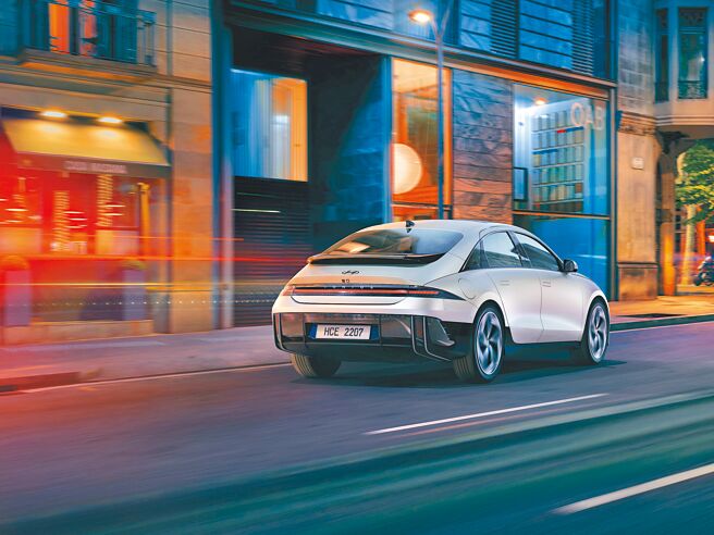 HYUNDAI IONIQ 6纯电跑车将自3月7日启动预购。（南阳实业提供）