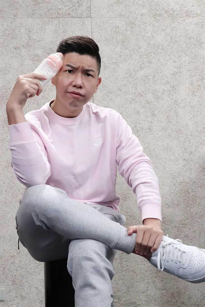 赖正铠盼未来有机会邀小S、欧阳靖来节目分享育儿经。（中天新闻提供）