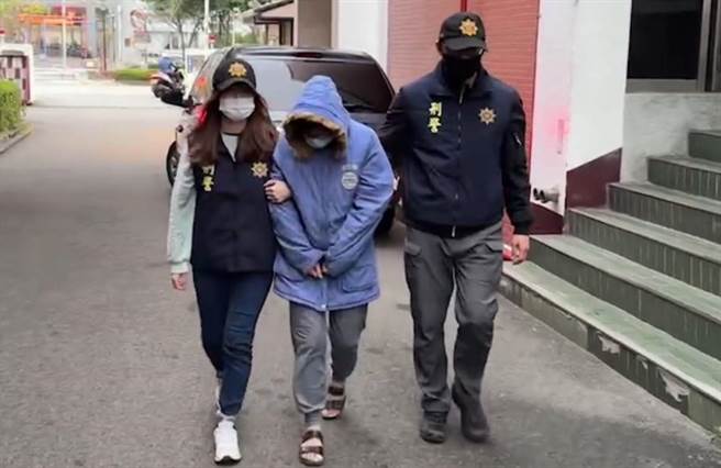 苗栗县警局刑大侦3队执行三合一专案，查获女毒虫持有3百多万元现金。（谢明俊摄）