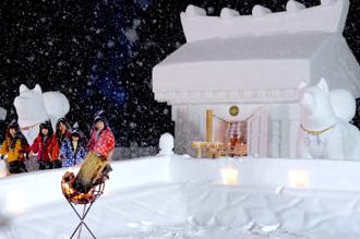 萌翻！全日本唯一汪汪祈福祭典 直擊秋田湯澤「犬子雪祭」