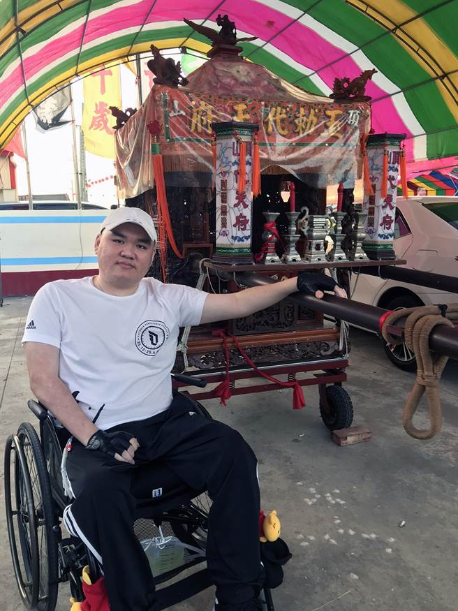 陈柏元希望能成为专业的生命教育讲师，透过亲身经歷正向影响迷惘的年轻人。（陈柏元提供／洪荣志台南传真）