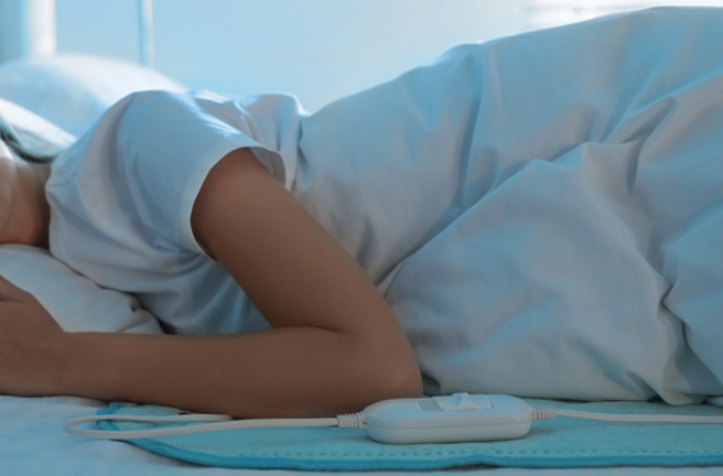 使用电热毯要注意，否则恐发生危险。（图／shutterstock）