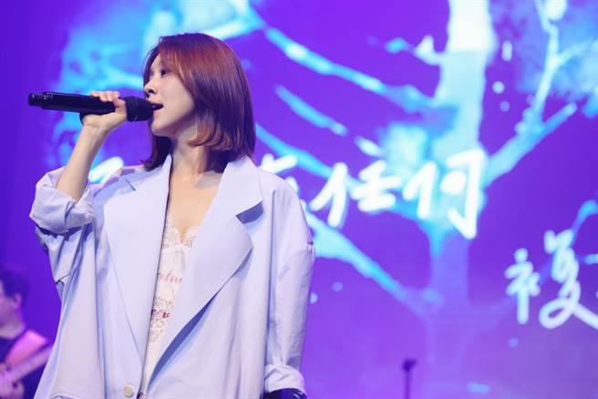 白安相隔四年再来高雄开唱很开心。（相信音乐提供）